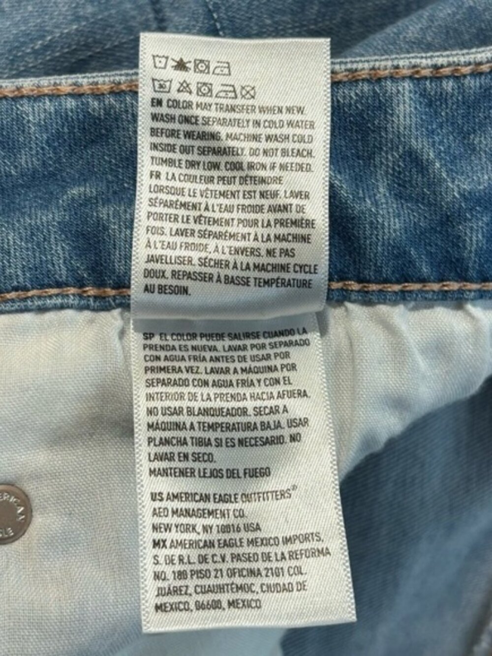 AMERICAN EAGLE Sz 16 Super High Rise Flare Distressed Light Wash Jeans NEW - Picture 10 of 10